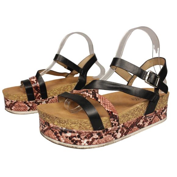 Wells Comfort Women's Sz 8 Strap Platform Sandals Open Toe Snake Skin Pattern - Picture 1 of 15